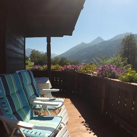 Privatzimmer Helene Mariacher ホームステイ *