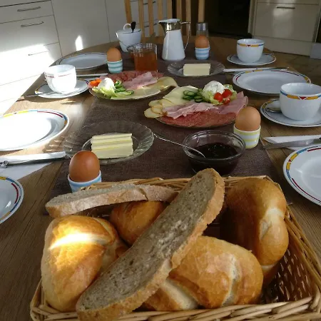 Privatzimmer Helene Mariacher ホームステイ ヴィルゲン