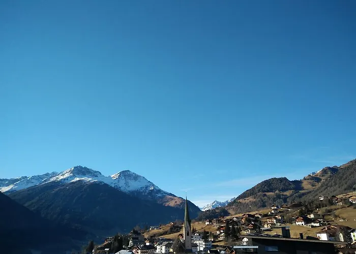 Privatzimmer Helene Mariacher 民宿 *